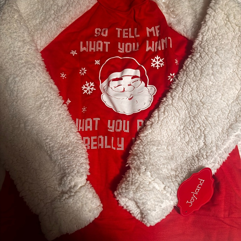 Joyland Red Santa Graphic Tee with White Fleece Jacket